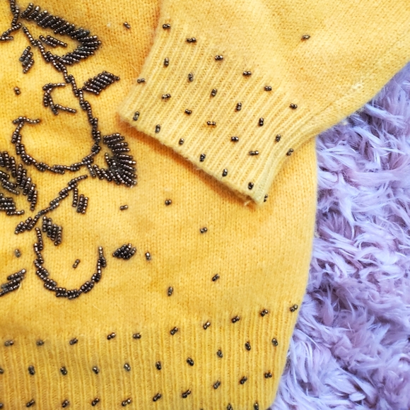 Alain Manoukian Yellow Cardigan with Bronze Beaded Embellishment Size S/M - Picture 6 of 8